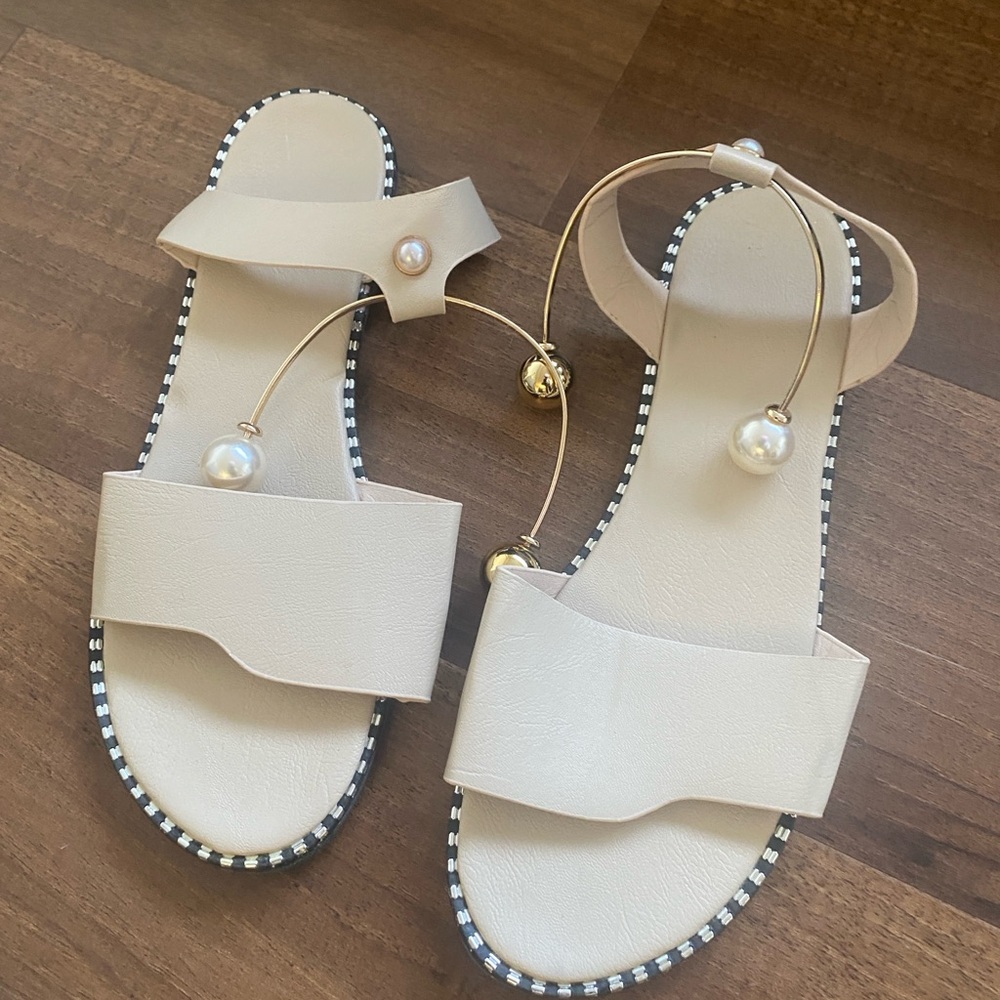Chic Beige Sandals with Pearl Accents